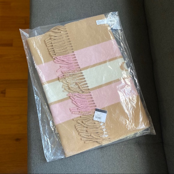 Coach Varsity Stripe Oversized Scarf - Picture 8 of 8